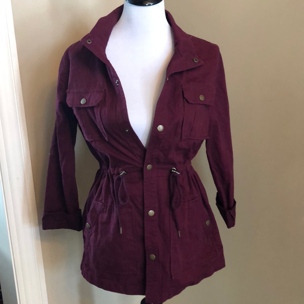 Burgundy military style jacket size 6